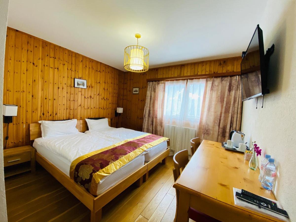 Qi-Lin Hotel Restaurant Ayer المظهر الخارجي الصورة