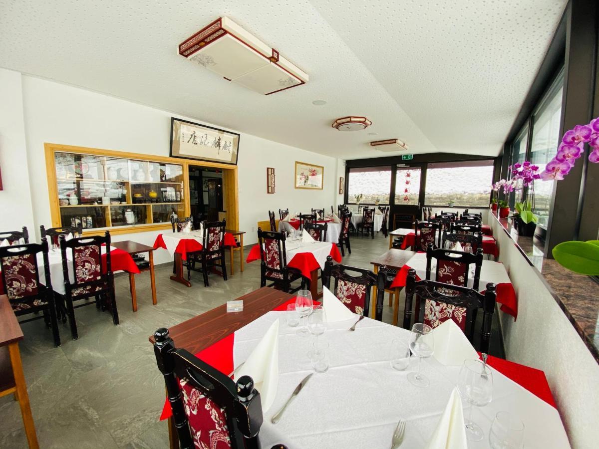 Qi-Lin Hotel Restaurant Ayer المظهر الخارجي الصورة